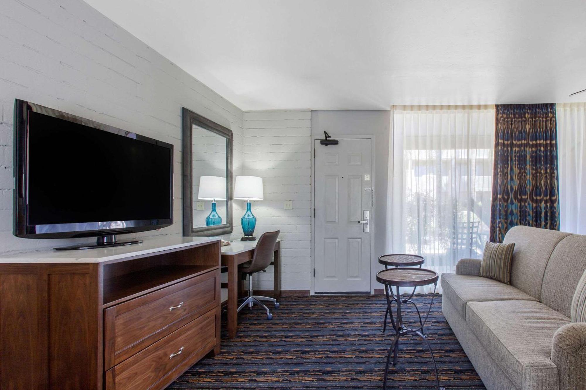 La Lodge&casitas, Ascend Collection Hotel 4*